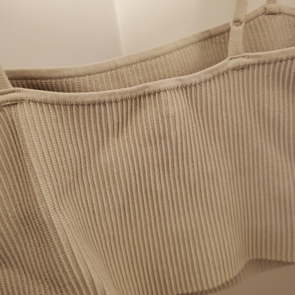 Aritzia bundle - Picture 10 of 14